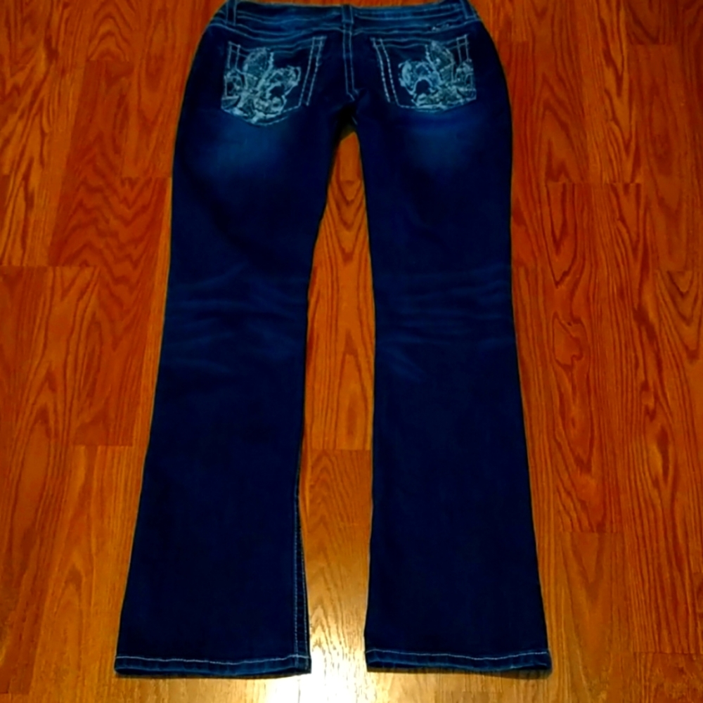 Miss Me jeans size 32/34 straight leg not boot cut